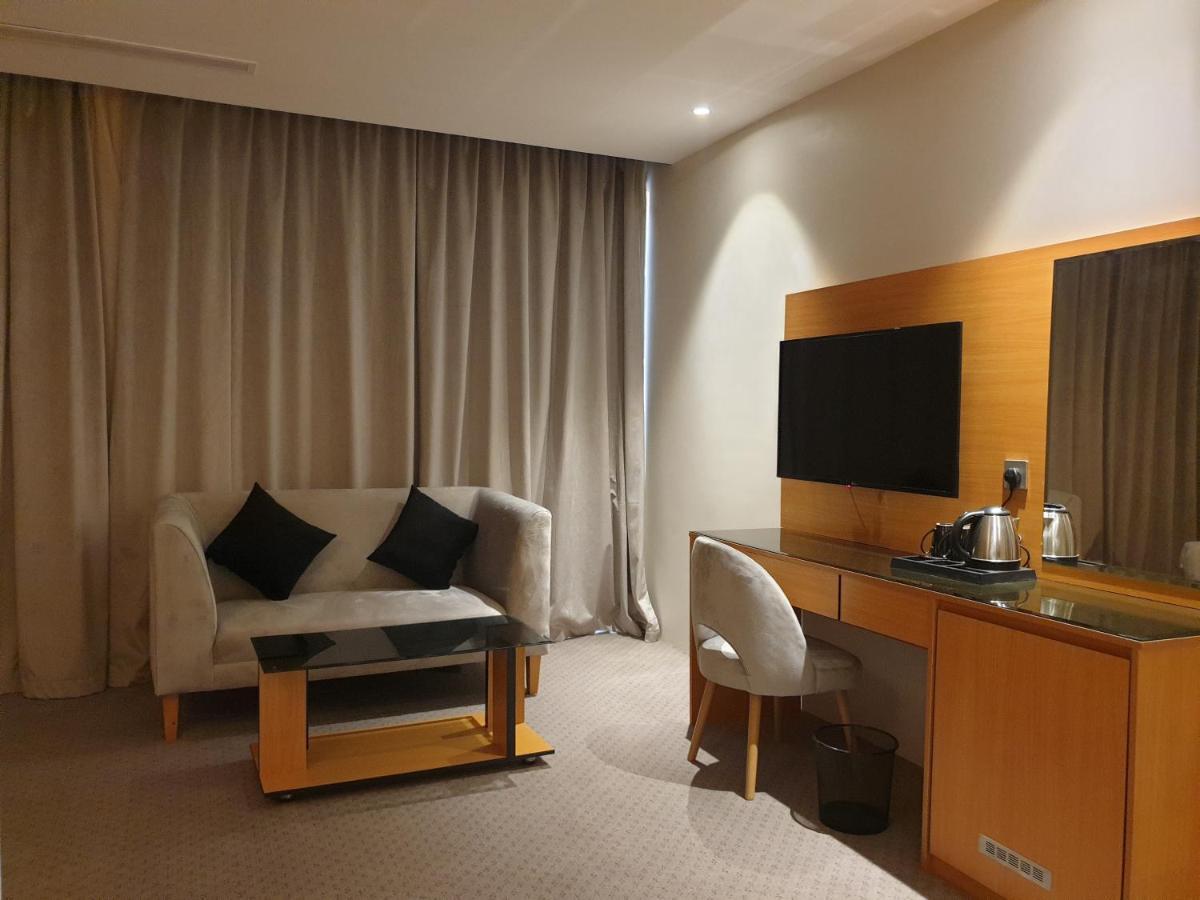 Al Rayyan Tower Hotel Jeddah Exterior photo