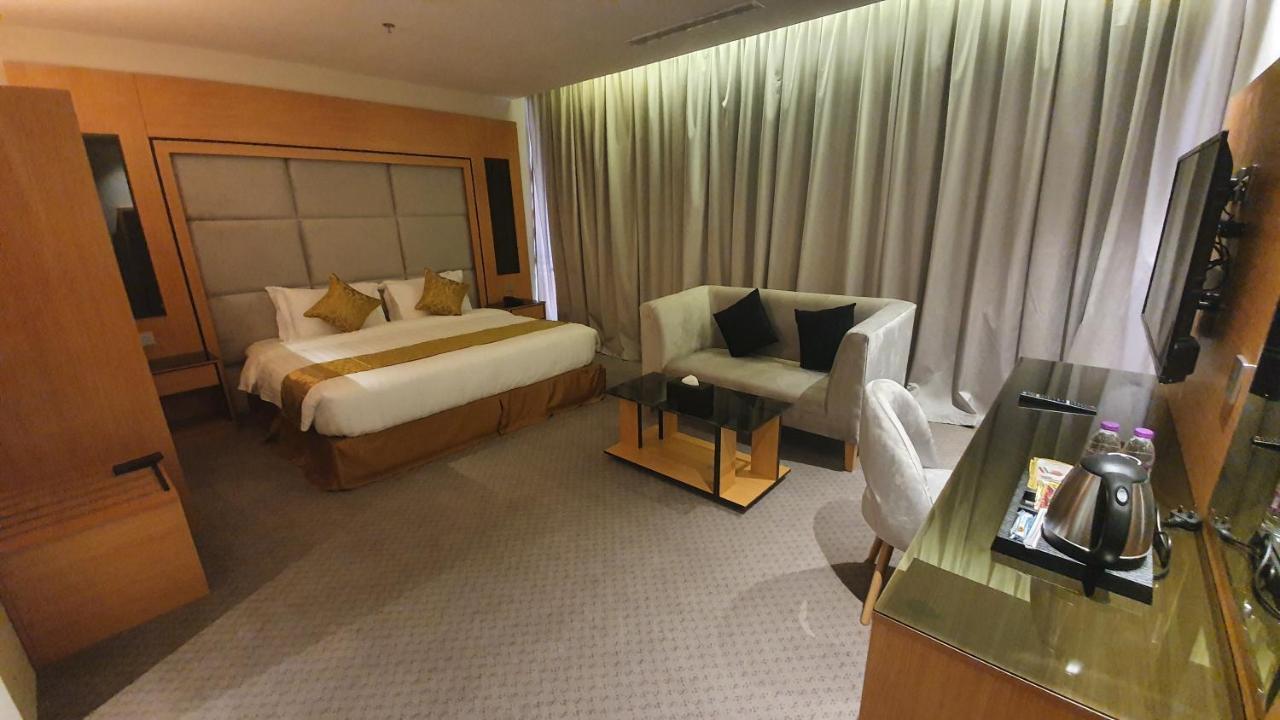 Al Rayyan Tower Hotel Jeddah Exterior photo