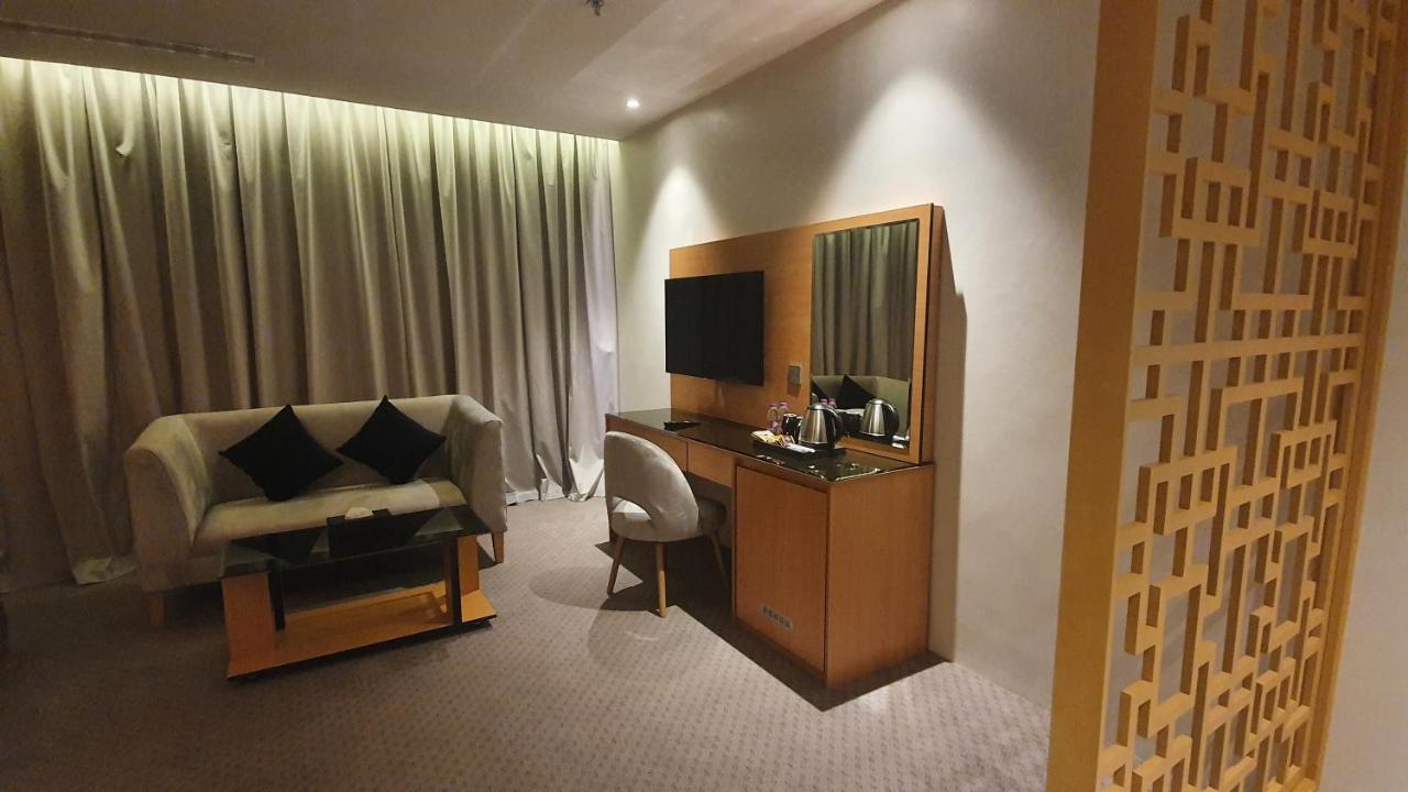 Al Rayyan Tower Hotel Jeddah Exterior photo